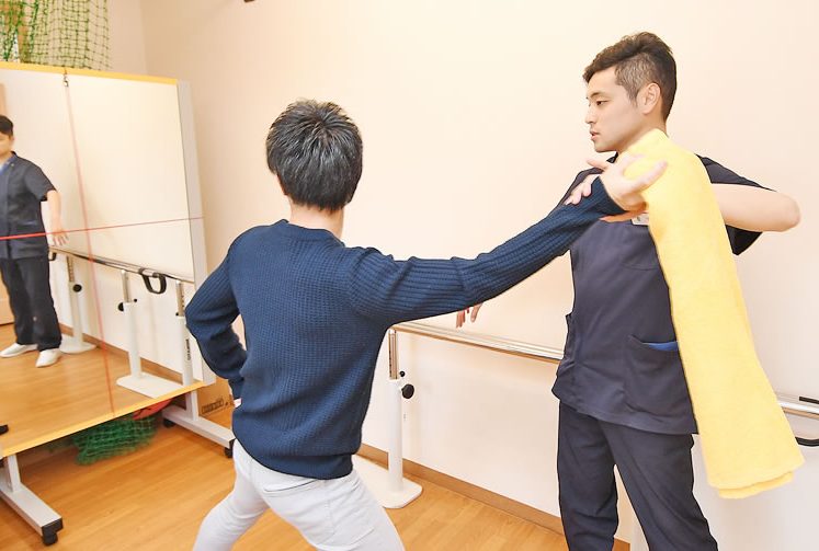 運動療法 | 海老名市中新田の石坂整形外科クリニック
